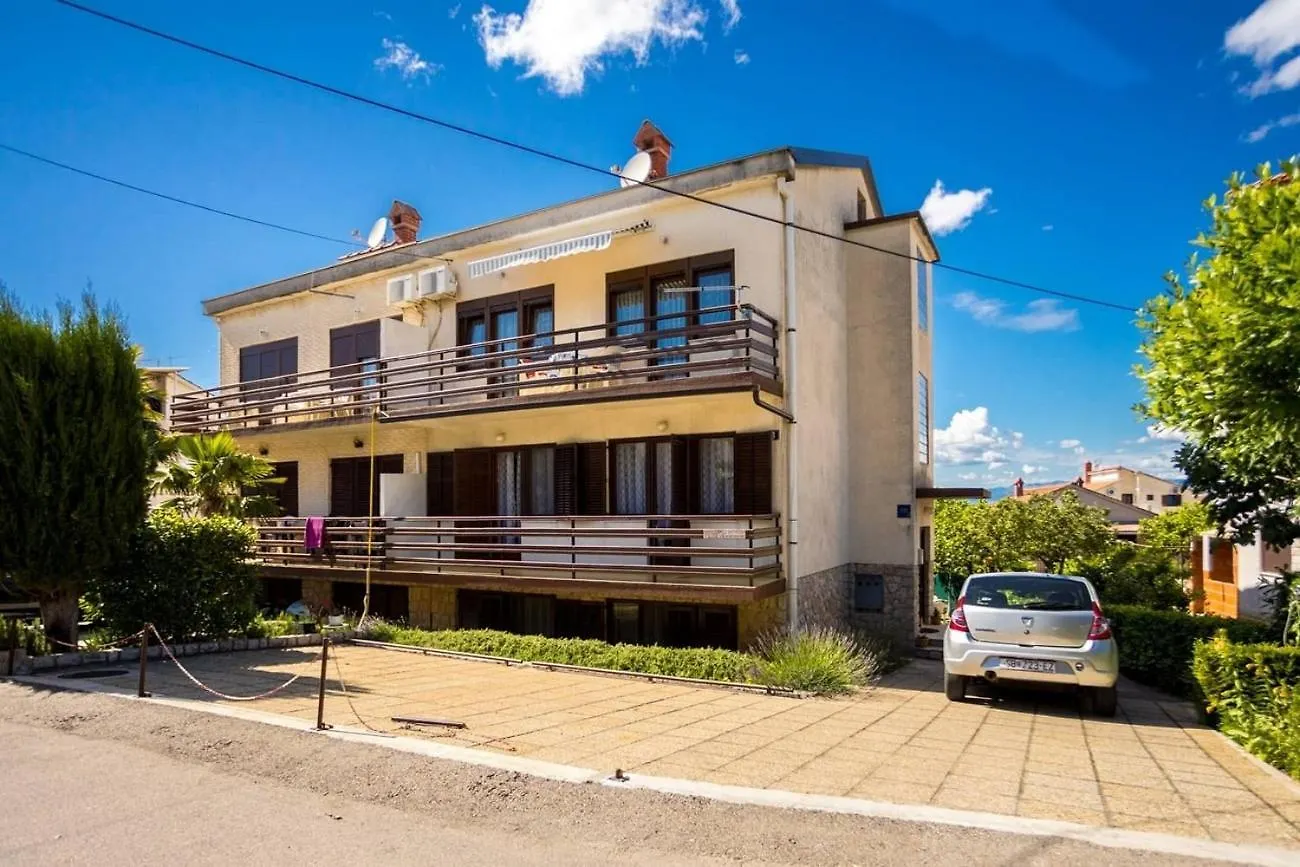 Apartments With A Parking Space Njivice, Krk - 21861