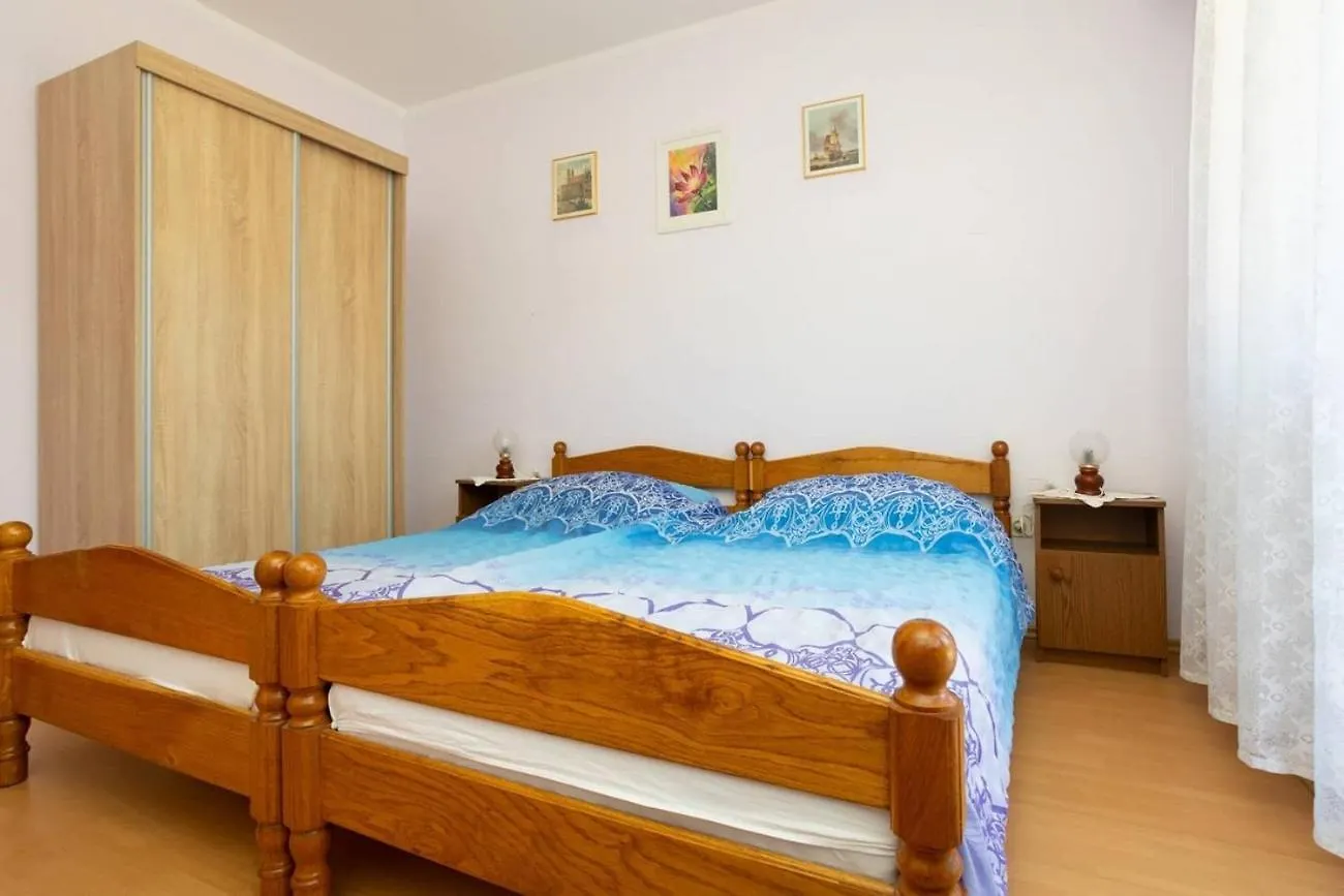 Apartments With A Parking Space Njivice, Krk - 21861 Croatia