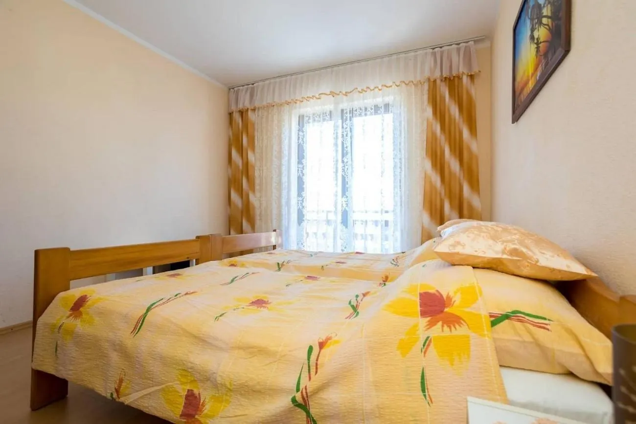 Apartments With A Parking Space Njivice, Krk - 21861 Njivice